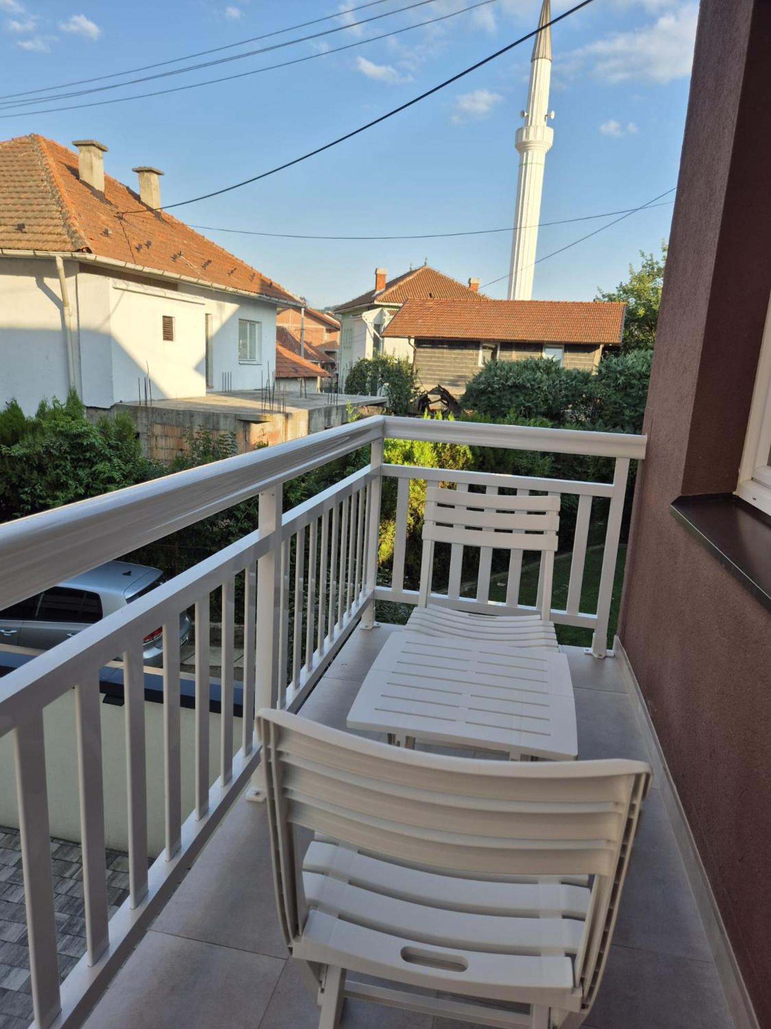 Mahala Apartments Visoko Eksteriør billede
