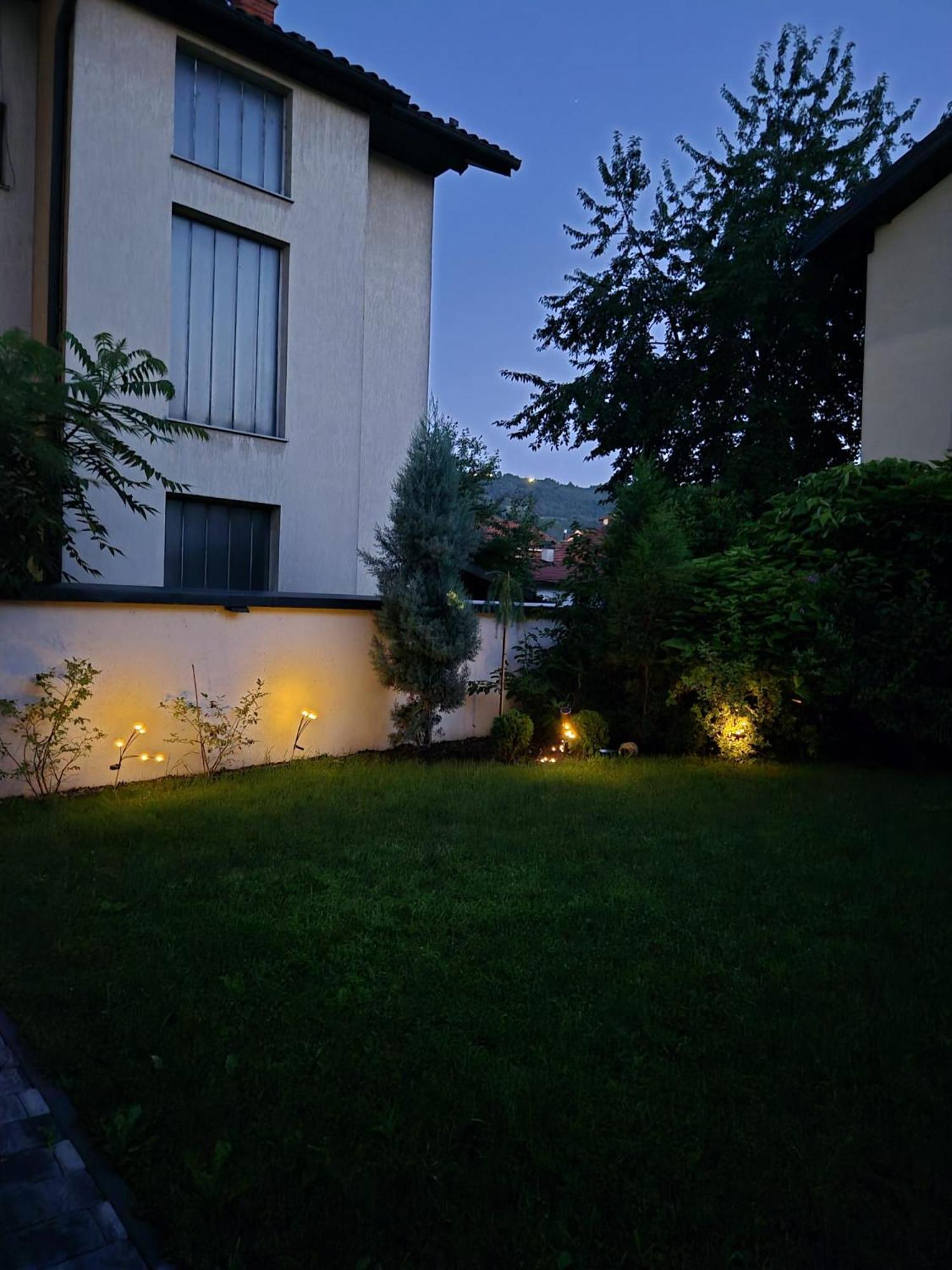 Mahala Apartments Visoko Eksteriør billede